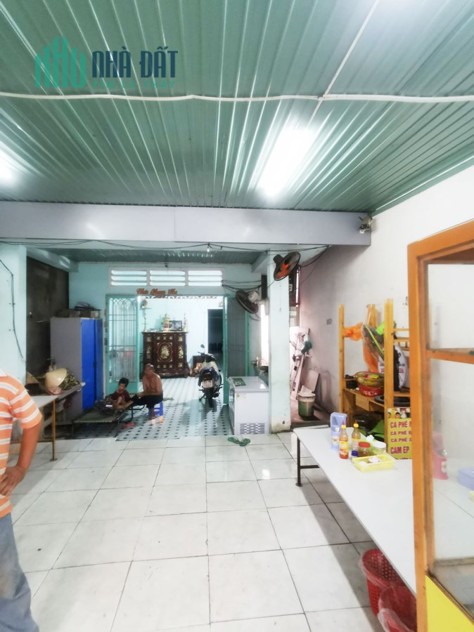 SIÊU PHẨM NHÀ MẶT TIỀN QUẬN 12 - GẦN KCN TÂN THỚI HIỆP - DT.214M2 - GIÁ CHỐT BẤT NGỜ.