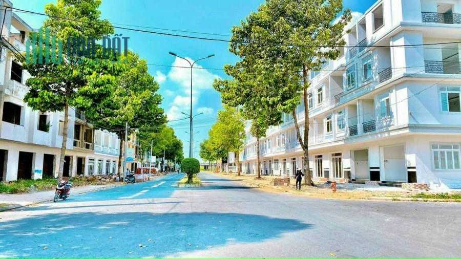 Bán Nền 5x20 Ngay KCN Bình Minh Lộ Giới 14m-24m Sổ Đỏ Trao Tay , Vay Ngân hàng 70%
