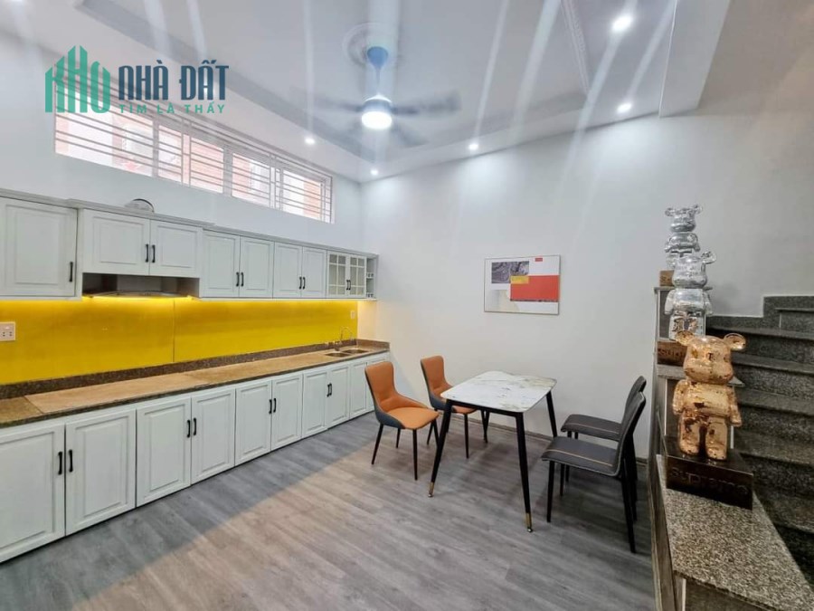 Nhà 3 Tầng tại Trung tâm Thành phố, cách Trường ĐH Hàng Hải chỉ 2’ đi xe 🆘🆘 giá chỉ 2,2x tỷ
