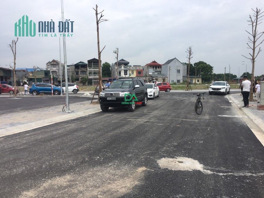 Bán Đất Đấu Giá Dục Tú dãy G mặt đường 60m 1 lô duy nhất giá 4x/m2