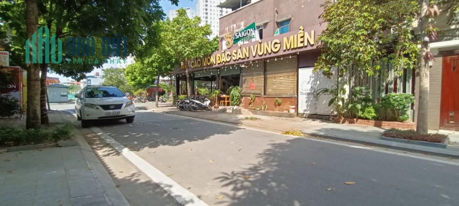 Biệt thự lô góc  khu Trung Văn Lê Văn Lương Hà Nội 27 tỷ.