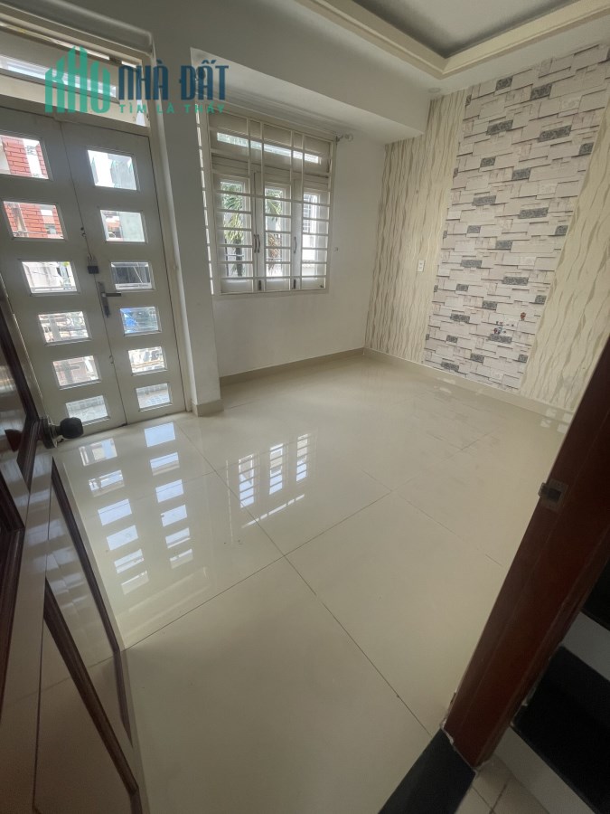 Bán nhà hxh 79 Âu Cơ P14 Quận 11 40m2 giá 4 tỷ 3