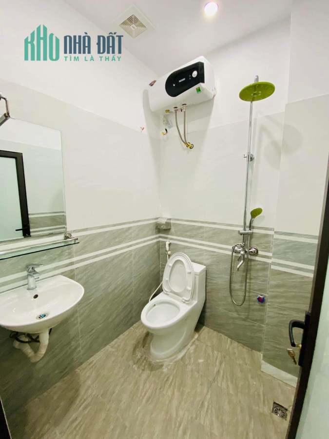 NHÀ ĐẸP KHƯƠNG TRUNG FULL NỘI THẤT - NGÕ BA GÁC - 10M Ô TÔ - GẦN HỒ - GẦN HOÀNG VĂN THÁI - 5 NGỦ WC