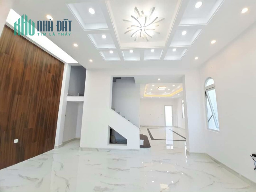 Chính Chủ Bán Gấp Căn Nhà Giảm Hơn 300Triệu - Nhận Nhà Ở Ngay - Bao Công Chứng Sang Tên - Gần KCN