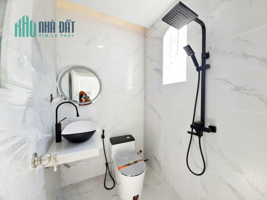Chính Chủ Bán Gấp Căn Nhà Giảm Hơn 300Triệu - Nhận Nhà Ở Ngay - Bao Công Chứng Sang Tên - Gần KCN