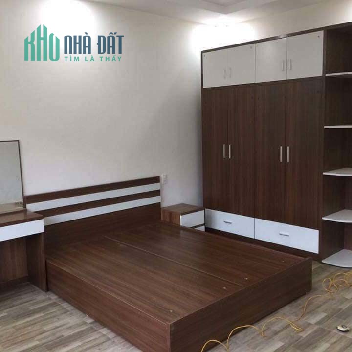 NÓNG NÓNG NÓNG Nhà Trần Quốc Toản Bán : 60 x 6.3 x 49 Tỷ.