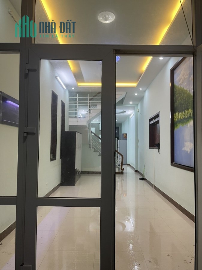 THANH KHÊ-BÁN NHÀ ĐẸP KIỆT 3 XE MÁY TRÁNH HẢI PHÒNG-80M2-2T-NGANG4M-TẦM 2-3 TỶ-0905891799