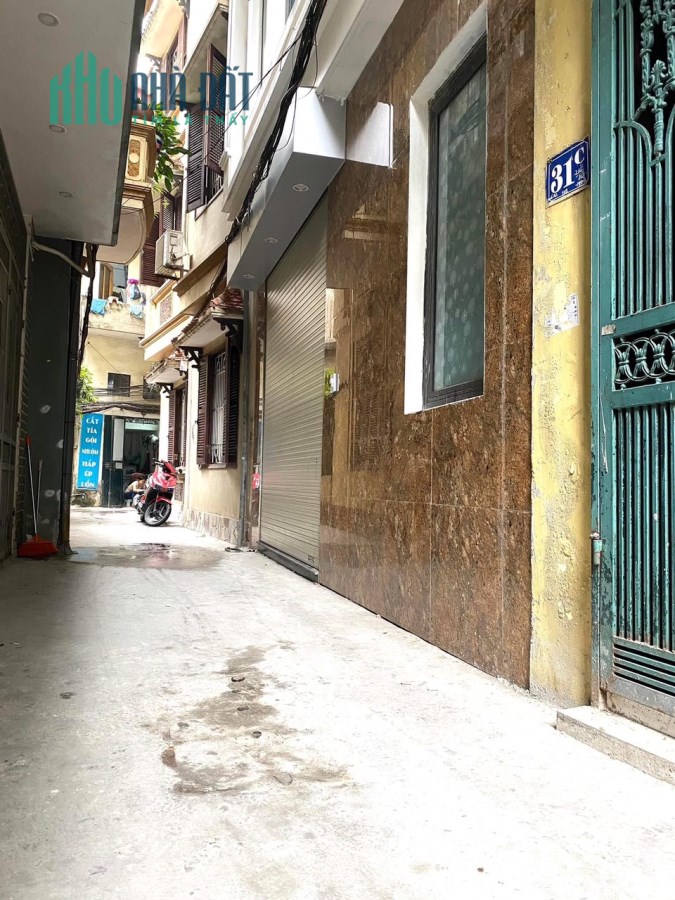 BÁN NHÀ PHỐ CHÙA LÁNG! 40m2 x 4tầng x mt 5,6m
Giá hơn 4Tỷ...