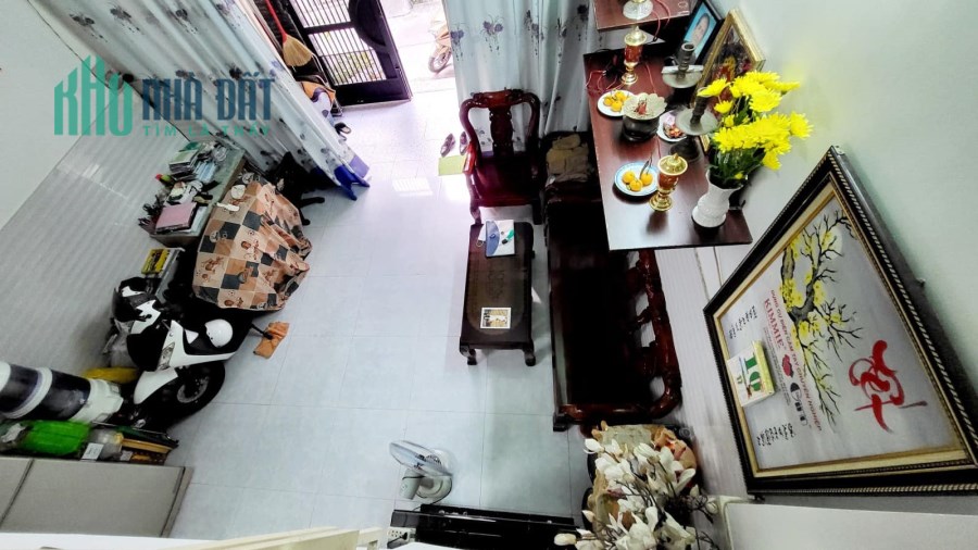 Bán Nhà Vườn Lài, 2 Tâng, 45m2, Ngang 5m, Hẻm Thằng Tắp, Nhỉnh 4 Tỷ.