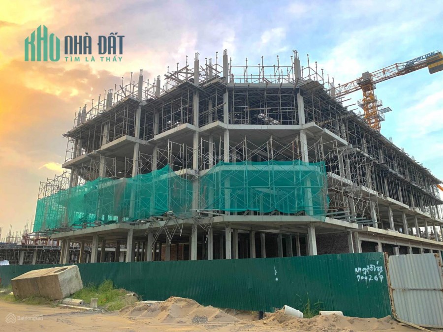108tr/m2 đất trung tâm hành chính Gia Lâm sổ đỏ cất két nhà phố ven hồ thuận tiện kinh doanh