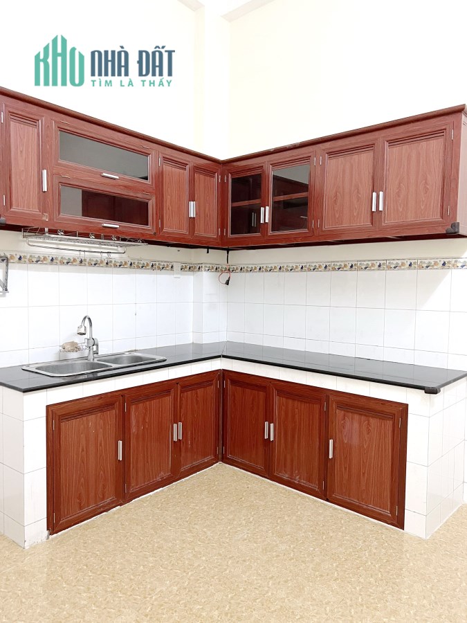 Nhà mới 2 tầng (3.5x11.7m) hẻm 184 Âu Dương Lân P3Q8