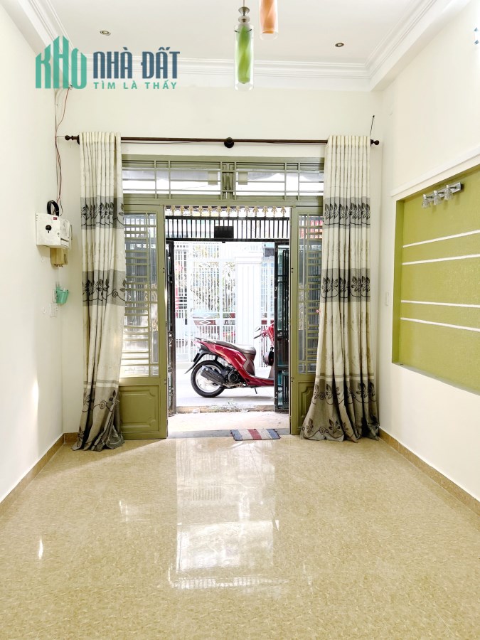 Nhà mới 2 tầng (3.5x11.7m) hẻm 184 Âu Dương Lân P3Q8