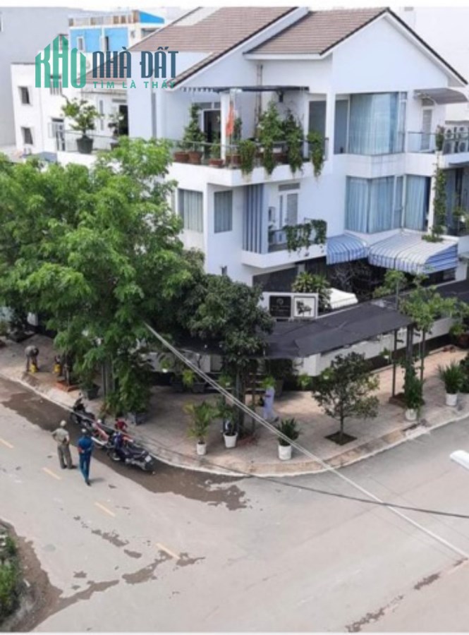 Bán - Biệt Thự 2Mặt tiền Đường Số 3, Phường 7, Quận 8, Tp.HCM