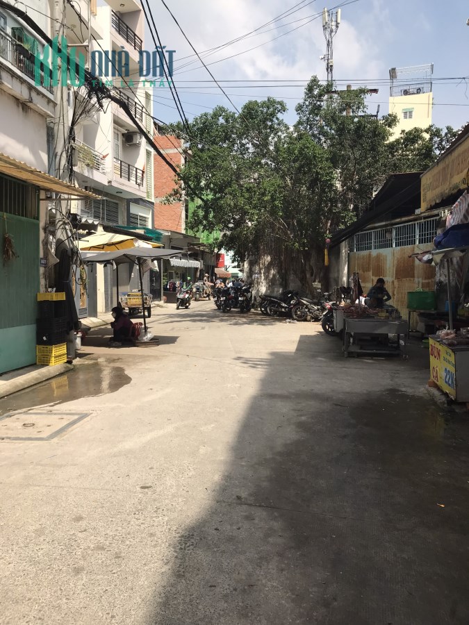Bán Nhà HXH Trần Văn Quang, Tân Bình, 20m2, 2 Lầu, Nhỉnh 2 tỷ
