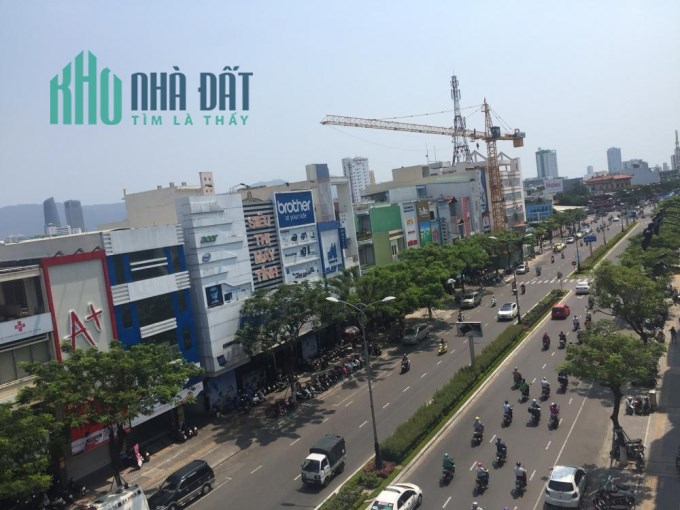 Nhà 3 Mặt Tiền Kinh Doanh Nguyễn Văn Linh Quận 7, ngang 9m, 3 tầng, chỉ 6 tỷ