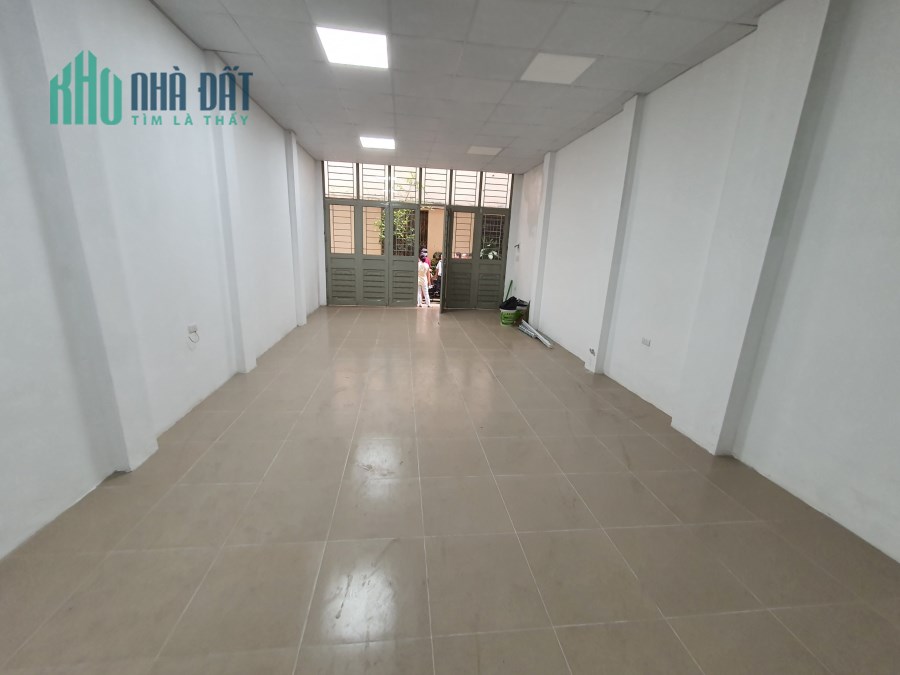 Tây Sơn 72m Phân lô Ô tô vào nhà thông sàn Kinh doanh Lớp học Văn phòng Giá cực tốt
