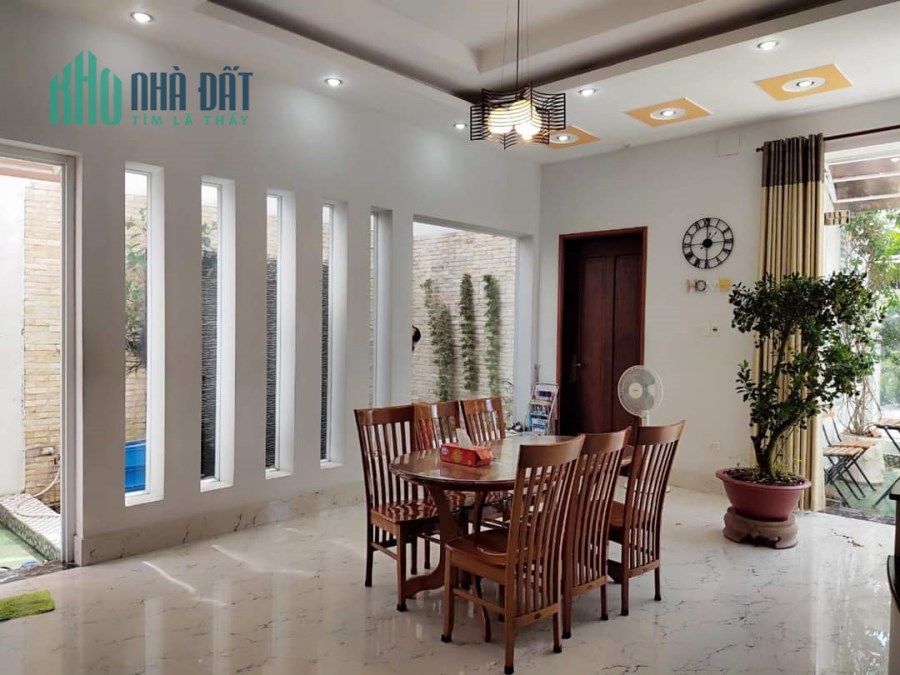 Biệt thự mặt tiền khủng Q8 14x18, lô góc 2 mặt tiền đường chỉ 15.9tỷ