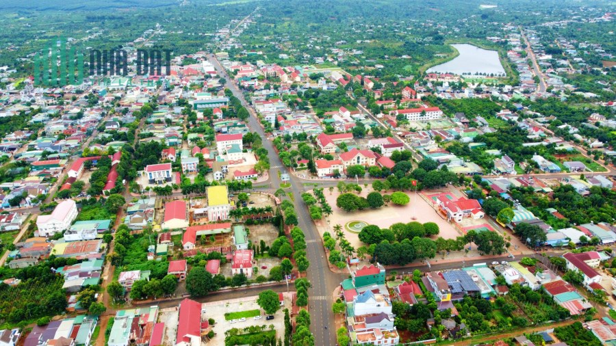 Lô biệt thự sự siêu đẹp cần chủ mới ngay trung tâm hành chính Huyện Krong Năng . LH 0334.670.293