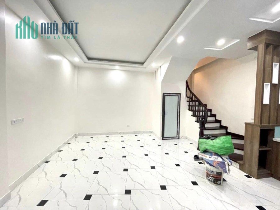 TIN ĐƯỢC KHÔNG CHỈ 4.X TỶ ‼️ SỞ HỮU NGAY CĂN NHÀ 41M² - 5 TẦNG - CHÙA LÁNG - ĐỐNG ĐA