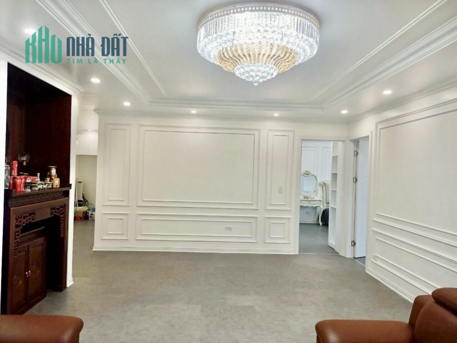 Bán Victoria văn phú 120m2, hướng ĐN, có chỗ ô tô, lô góc, hơn 3 tỷ.