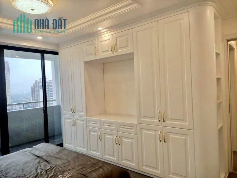Bán Victoria văn phú 120m2, hướng ĐN, có chỗ ô tô, lô góc, hơn 3 tỷ.