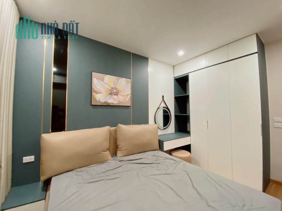 Cần tiền trả nợ ngân hàng bán rẻ căn hộ tòa E2 Emerald CT8 Mỹ Đình, 2 ngủ 2 WC, 76m2, full đồ nội