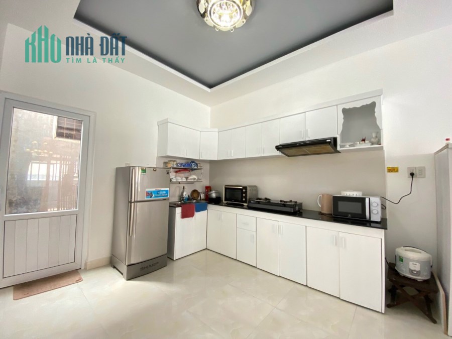 Cần bán gấp Biệt Thự đẹp tại đường Nguyễn Đình Chiểu, Đà Lạt giá chỉ 15.2 tỷ