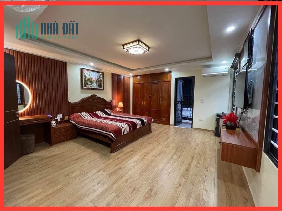 Siêu phẩm Hoa Bằng, Cầu Giấy 50m, thang máy, oto tránh, mặt tiền 9m, giá 9.5 tỷ