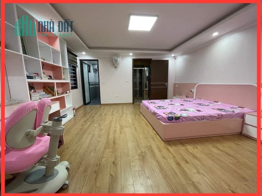 Siêu phẩm Hoa Bằng, Cầu Giấy 50m, thang máy, oto tránh, mặt tiền 9m, giá 9.5 tỷ