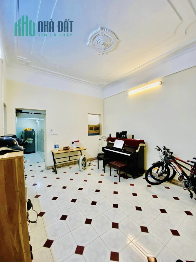 HIẾM.Với tài chính dưới 6 tỷ, Cần mua một ngôi nhà vị trí đẹp với an ninh tốt. Hãy ghé vào đây