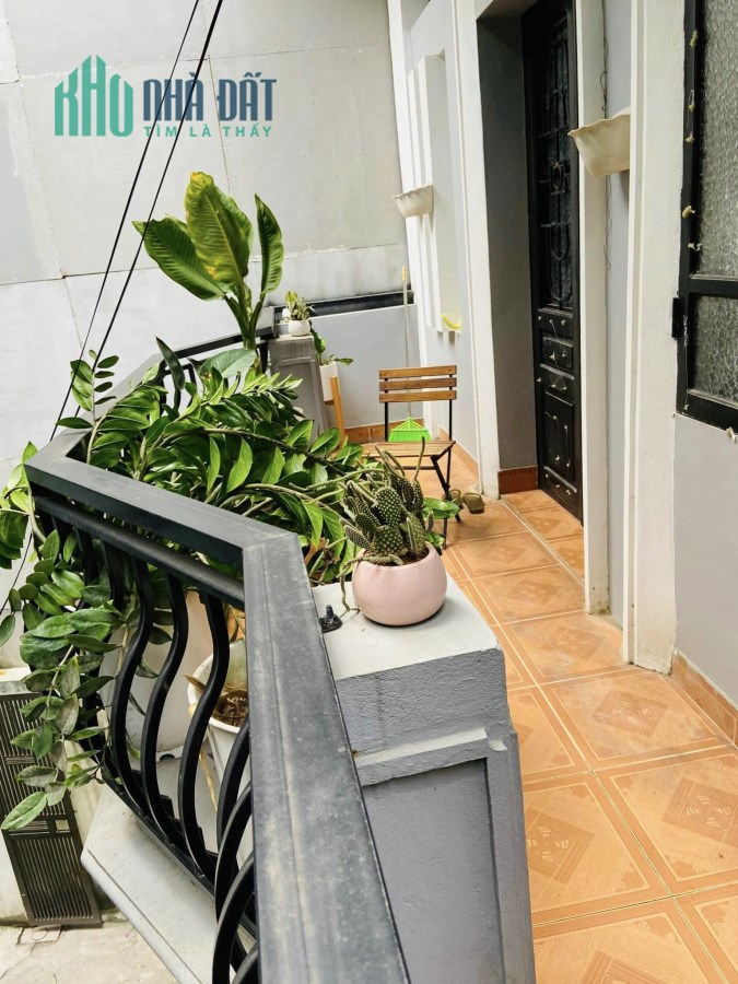 HIẾM.Với tài chính dưới 6 tỷ, Cần mua một ngôi nhà vị trí đẹp với an ninh tốt. Hãy ghé vào đây