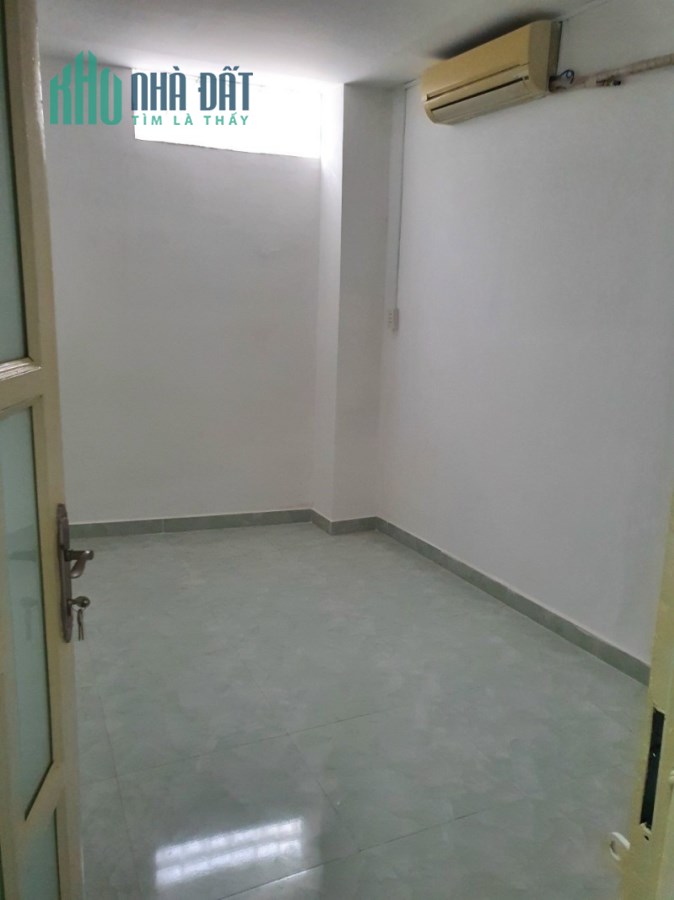 BÁN NHÀ BÌNH THẠNH HẺM 4M 70M2 NỞ HẬU 7M 5 PHÒNG NGỦ HOÀNG HOA THÁM 4.6 TỶ.
