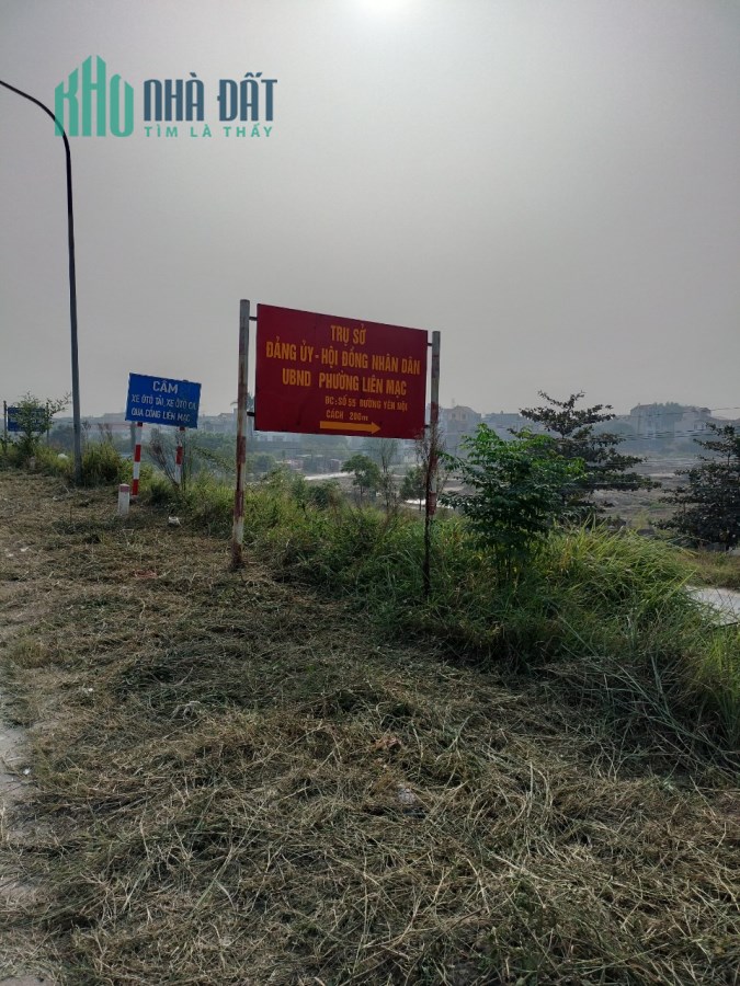 LIÊN MẠC,2 TỶ ĐẤT CỰC ĐẸP,SỔ HOA HẬU,LÔ GÓC ,10M RA Ô TÔ,NGÕ 3 GÁC ,42M,MẶT TIỀN RỘNG HƠN 4M