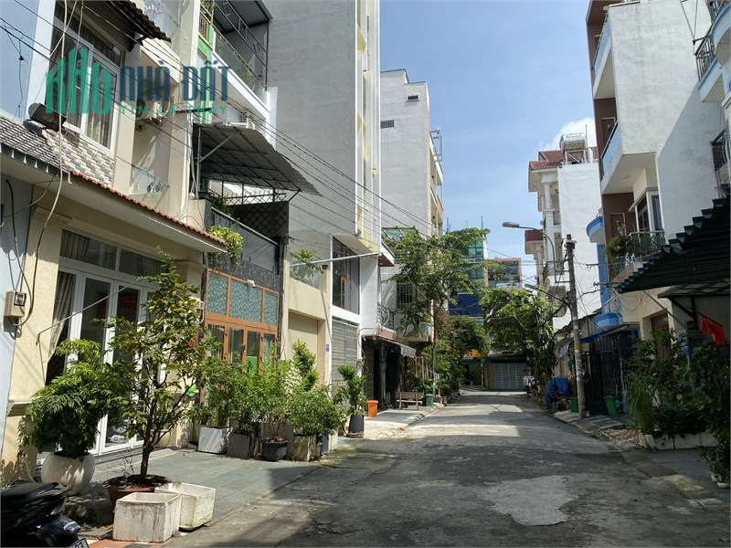 BÁN NHÀ ĐƯỜNG 8m, NGUYỄN PHÚC CHU, 4 x 17, 3 TẦNG