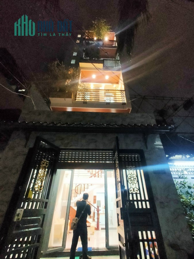 NHỈNH 6 TỶ CÓ NGAY NHÀ HXH PHẠM VĂN CHIÊU GÒ VẤP - 5 TẦNG, 5 PN, TẶNG TOÀN BỘ NỘI THẤT.