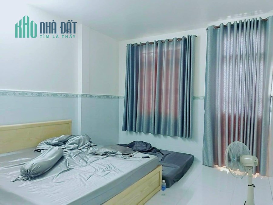 Bán nhà hẻm 4m Phú Thọ Hoà Tân Phú, 80m2, 4 tầng BTCT nhỉnh 5 tỷ