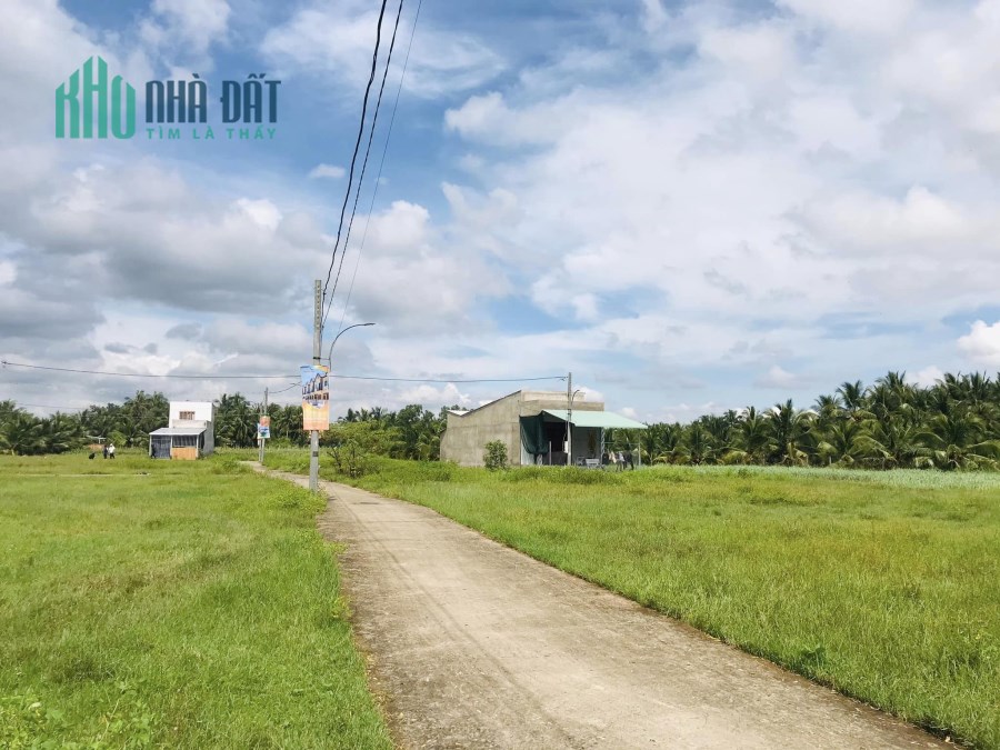 BÁN LÔ KHU DÂN CƯ TÂN HƯƠNG 
(Kế Chợ Tân Hương Và Chợ Cổ Chi)