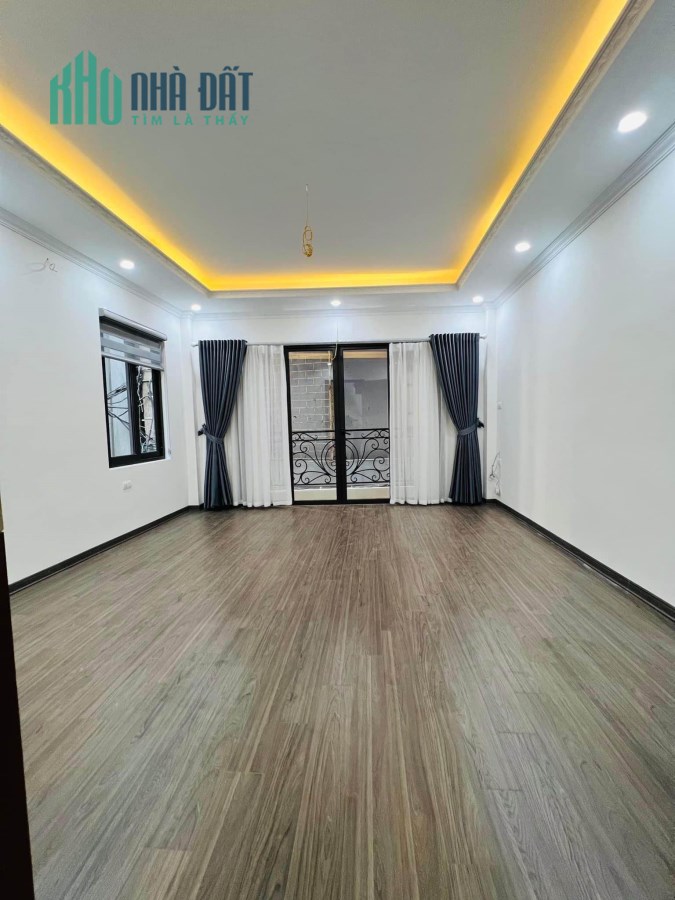 Giá từ 1.4 tỷ có nhà giáp YÊN NGHĨA Hà Đông, 35m2 x 3 tầng, ô tô đỗ sát cửa.