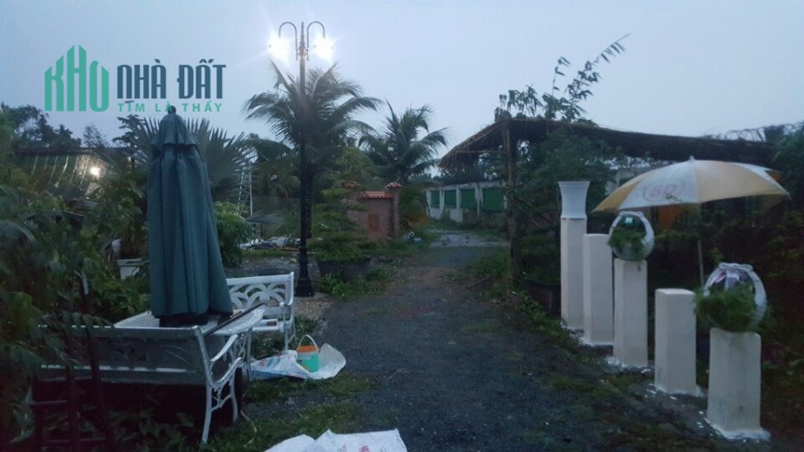 Biệt Thự Sân Vườn Mặt Tiền 2000m2 Cho Thuê