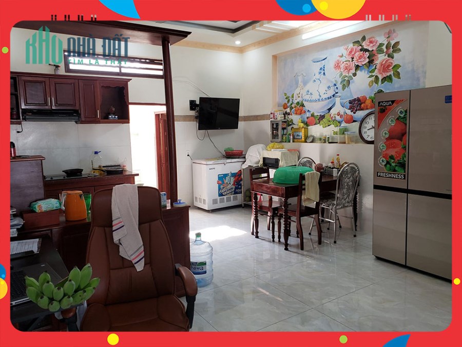 Chính chủ bán. Nhà 5M x 24M, 3 tầng. Xe hơi ngủ trong nhà. Tô Ngọc Vân, Quận 12.