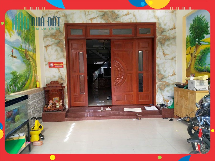 Chính chủ bán. Nhà 5M x 24M, 3 tầng. Xe hơi ngủ trong nhà. Tô Ngọc Vân, Quận 12.
