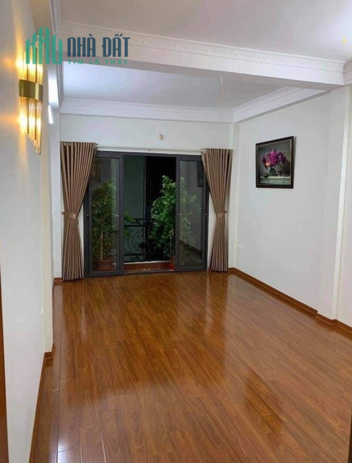 BÁN NHÀ CẦU GIẤY MỚI ĐẸP LUNG LINH- 20M RA OTO - NGÕ THÔNG KHẮP NGẢ- VỪA Ở VỪA KINH DOANH ĐỈNH –