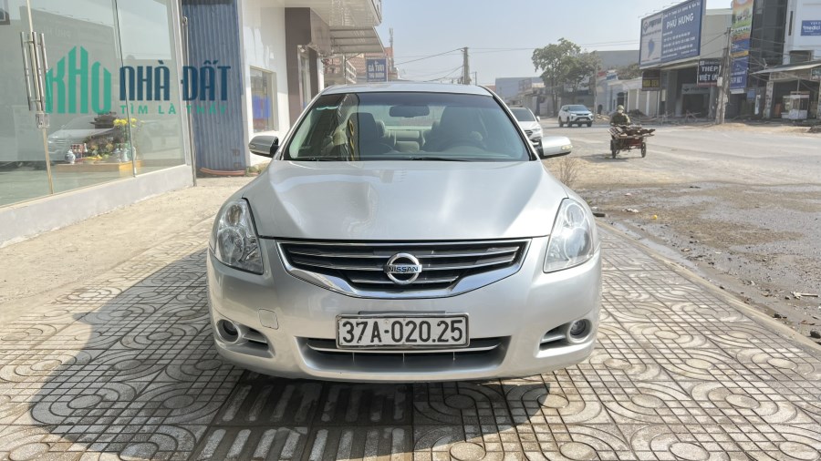 Cần bán xe Nissan Altima 2.5S 2009 - 325 Triệu
