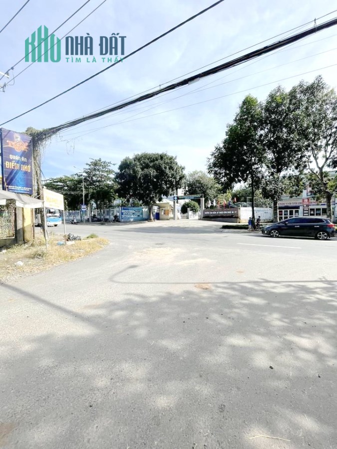 Mặt tiền NAM KÌ KHỞI NGHĨA - Thị Trấn ĐẤT ĐỎ ( DVCC)