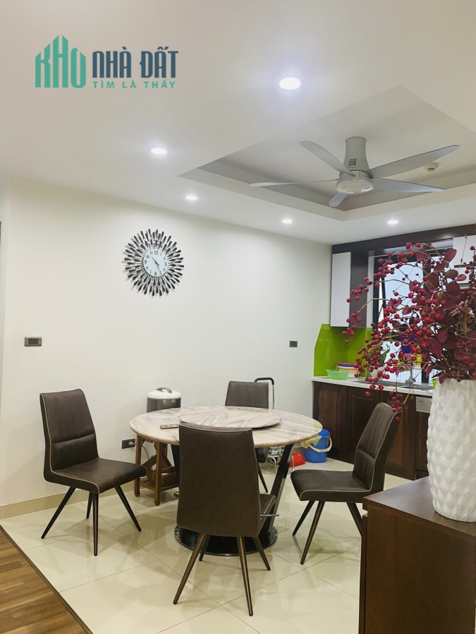 Bán 4PN Golgmark City tòa Daimond bán 5,6 tỷ LH 0394392185