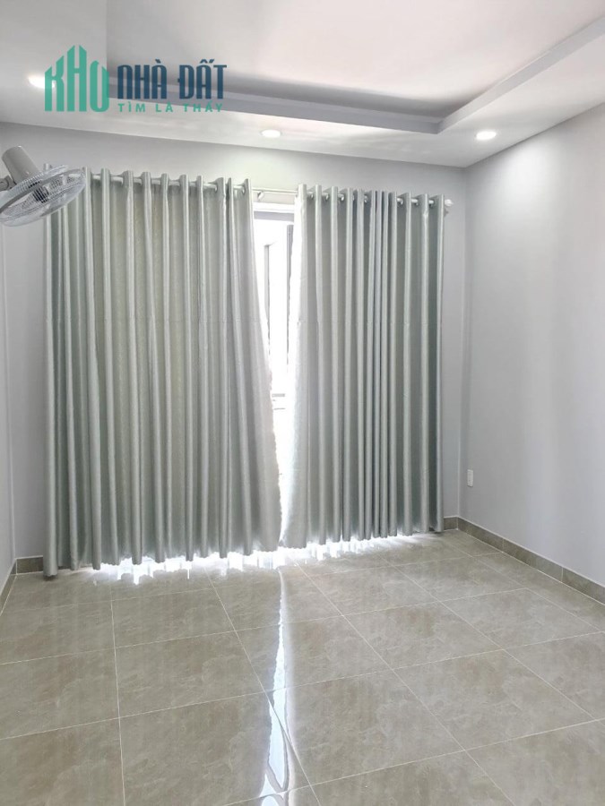Cho thuê nhà (4.2*11m/4 tầng) mặt tiền nội bộ Hưng Phú P9 Q8 giá 14tr