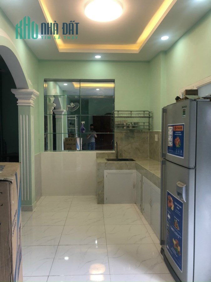 Nhà Đẹp DT Khủng Khu Vip Trường Thọ, Thủ Đức. 82m2 chỉ 4.5 tỷ TL
