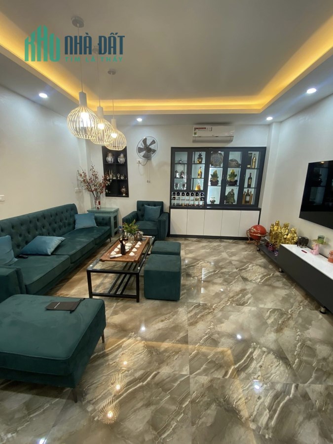 Bán nhà Quang Trung, 47m2, 4 tầng, ngõ thông, ô tô 10m giá 4.5 tỷ