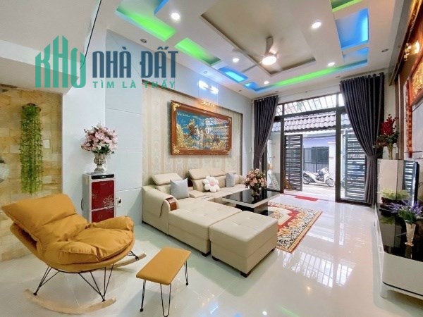 Hẻm 404 ĐIỆN BIÊN PHỦ. DT: 4.2x12.2m. 4 Lầu. 5.7  tỷ TL