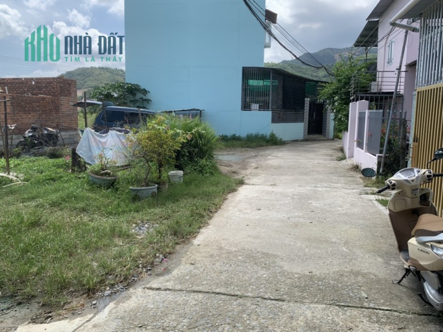BÁN ĐẤT VĨNH HIỆP 2 MẶT TIỀN CÁCH VÕ NGUYÊN GIÁP CHỈ 400m